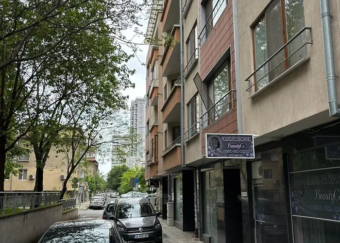 студио 2 Daire Burgaz