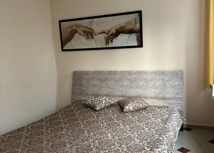 студио 2 アパート